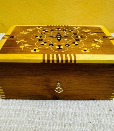 Handmade Moroccan cedar and thuya wood inlay jewelry storage box